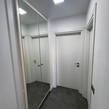 Center New